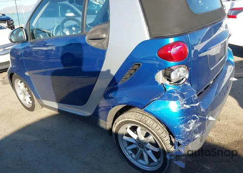 2008 Smart Fortwo Passion from USA, damaged, VIN WMEEK31X78K170225